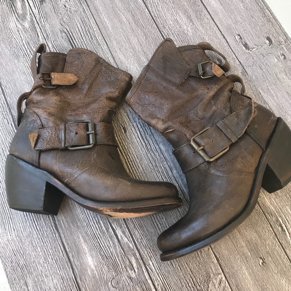 DOLCE VITA Leather Boots - Picture 5 of 8